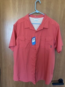 Columbia Men's Utilizer™ II Solid Short Sleeve Button Up Shirt Salmon Size XL - Picture 1 of 5