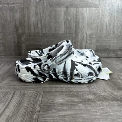 Zuecos CROCS Classic para niños talla 3 negro blanco Die Tye Foto 1 de 4