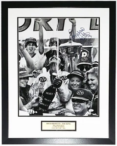 Richard Petty Autografata Victory Lane 16x20 Foto JSA COA Targa King Corniciata - Foto 1 di 6