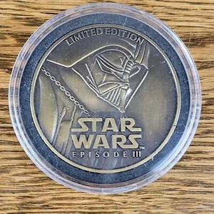 Limited Edition Star Wars Episode III Coin 2005 LFL Episode 3 Collectible Case - Picture 1 of 2
