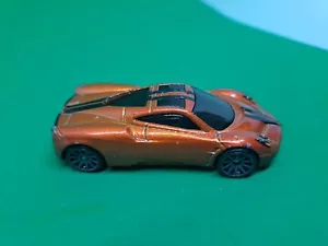 2012 Hot Wheels Pagani Huayra Die Cast Car - Picture 1 of 5