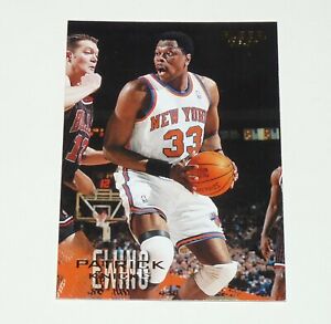 PATRICK EWING NEW YORK KNICKS 1996-1997 NBA BASKETBALL FLEER CARD