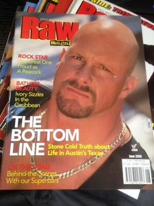 WWF WWE RAW Magazine JUNE 2000 STEVE AUSTIN + Diva Poster - Picture 1 of 3