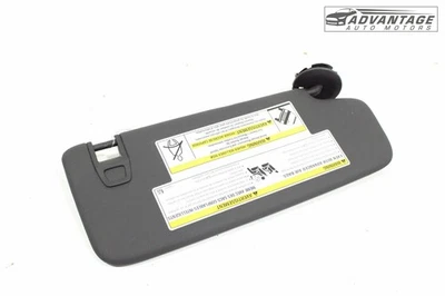 Parasol delantero izquierdo del lado del conductor Chevrolet Trax 2024-2025 OEM Foto 1 de 4