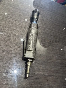 Llave neumática neumática de trinquete de alta resistencia de 3/8" Blue Point (por encendido a presión) AT702 - Imagen 1 de 4