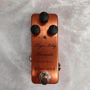 ONE CONTROL Tiger Lily Tremolo Pedal Sine Wave Vintage Amp - Picture 1 of 19