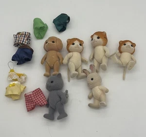 Sylvanian Family Calico Critter Figura Floccata Coniglio Gatto Cane Lotto di 6 - Foto 1 di 6