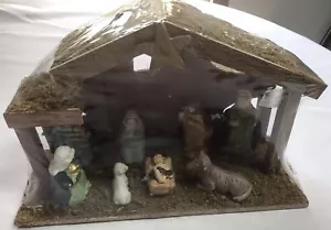 Nativity Set Wooden Crèche All In One Ceramic Figures 7”x 11” New In Package - Picture 1 of 3