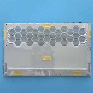 New Lower Bottom Base Cover Case White 080MH0 80MH0 For Dell Alienware M17 R3 - Picture 1 of 4