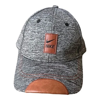 Nike Auténtico Tocado Midfit Gorra Ajustable Gris Cuero Parche Billete Raro Usado en Excelente Condición Foto 1 de 4