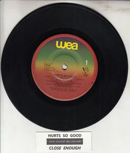 JOHN COUGAR MELLENCAMP Hurts So Good 45 rpm 7" record + juke box title strip - Picture 1 of 2