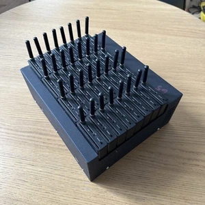 32-portowy basen modemu GSM – moduły Quectel UC15 (3G) (Bulk SMS, pilot zdalnego sterowania) - Zdjęcie 1 z 2
