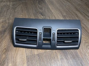 2016 2017 2018 Subaru Forester Center Dash Panel Vents Navigation OEM - Picture 1 of 4