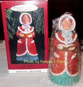 LADY DAPHNE Hallmark Ornament Dickens Caroler Bell Special Edition Neu in Box - Bild 1 von 3
