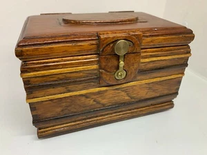 Stevan Kissel Hand Made / Signed Wood Trinket-Keepsake Box w Brass Pivot Latch - Picture 1 of 8