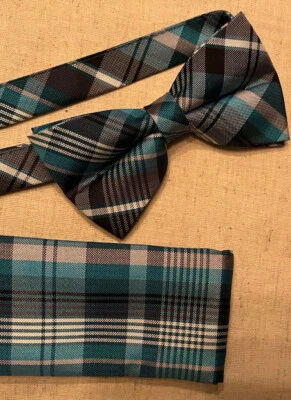 Pajarita a cuadros turquesa y cuadrado de bolsillo Nicole Miller New York Pretied Foto 1 de 3