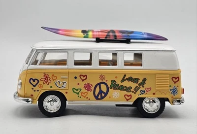 Autobús clásico Kinsmart Volkswagen 1962 tabla de surf 1:32 diecast autobús amarillo Foto 1 de 4