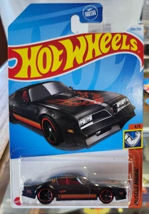 Hot Wheels Muscle Mania 4/5 '77 Pontiac Firebird T/A 206/250 - Picture 1 of 3