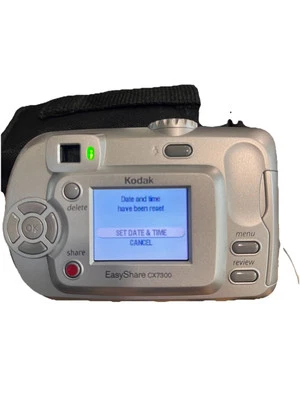 Kodak EasyShare CX7300 3.2MP Silver Compact Digital Camera Tested Works - Image 1 of 4