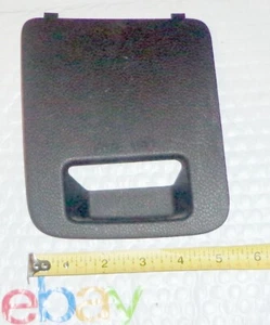 Hyundai Santa Fe 2013-2018 caja de fusibles/tapa/cubierta/puerta negra - OEM - Imagen 1 de 2