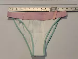 NEW Roxy Women's Pastel surf Moderate Bikini Bottoms, Bright White sz MEDIUM - Picture 1 of 5