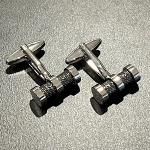 Gunmetal And Silver Cylinder Cufflinks For Men Birthday Wedding Cufflink In Box - Picture 1 of 8