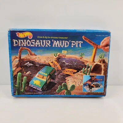 Rare Vintage 1987 Hot Wheels 4513 Dinosaur 'Mud' Pit Playset - Image 1 of 4