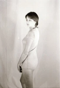 Vintage 1980's 35mm Photo Negative Beautiful Lady Nude - Picture 1 of 1