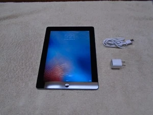 Apple iPad 2nd Gen, Black/Silver, A1395, 16GB, WiFi, Excellent Condition!!! - Picture 1 of 6