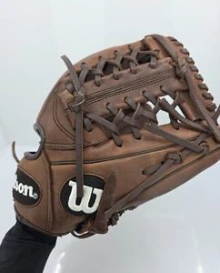 Wilson A950 Right Hand Throw Leather Baseball Glove 11.75" Brown - Picture 1 of 14