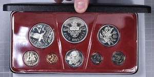 1973 Cayman Islands 8 Coin Proof Set - 4 Silver Coins - Picture 1 of 3