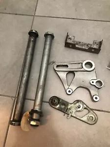 Ducati Monster 696 796 1100 años 08-15 Rueda delantera trasera eje metal pernos tuercas - Imagen 1 de 1