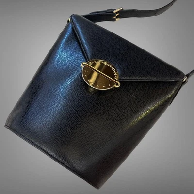 Givenchy Vintage Shoulder Bag Leather Black Authentic F0901139 - Image 1 of 4