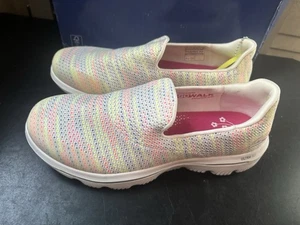 8.5 M Skechers Mujer Go Walk Gladden Multicolor Zapatos para Caminar TALLA 8.5M 15758 NUEVO - Imagen 1 de 9