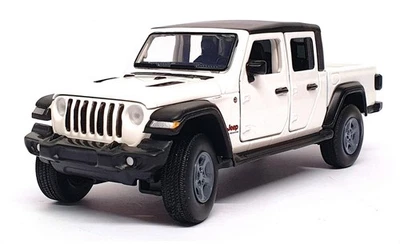 Tayumo 1/32 Scale Diecast 32170026 - Jeep Gladiator - White - Image 1 of 4