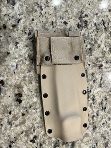 Becker Bk2 Custom Kydexscheide mit K Bar Molle Aufsatz - Bild 1 von 2