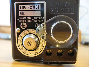 TRAFAG ZURICH THERMOSTAT R2W31 NEW FREE SHIPPING - Picture 1 of 6