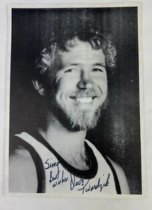 Vintage 1970's Dave Twardzik Autographed Portrait Photo 7x5" Black/White - Picture 1 of 10