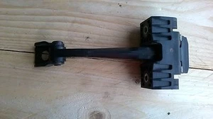 BMW E90 E91 323i 325i 328i 330i 335 FRONT DOOR BRAKE STOP LEFT RIGHT 51217060200 - Picture 1 of 6