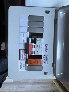 Fusebox F2006MX - Picture 1 of 1