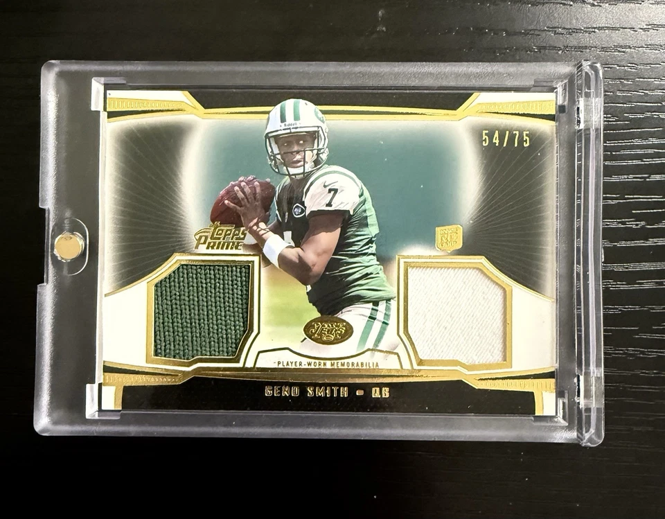 2013 Topps Prime - Dual Relics Geno Smith #DR-GS Gold /75 (MEM, RC) - Image 1 of 1