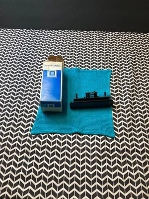 1985 - 1992 雪佛兰 GMC ASTRO SAFARI 手柄 ASM 12381253 原始设备制造商 — 第 1/4 张图片