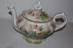 VTG Lefton Porcelain Music Box Teapot Pink Blue Yellow Daises Gold "Tea For Two" - Picture 1 of 3