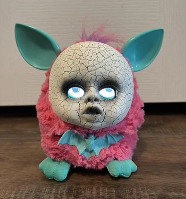 ÚNICO Personalizado Furby Pastel Algodón Caramelo Kawaii Lolly Robador de Almas Halloween Furby Foto 1 de 4