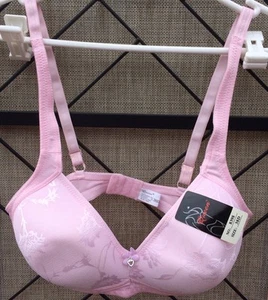 New Women’s Queens Bra Underwire Pink Sexy Lace Front Intimates Padded 38D - Picture 1 of 9