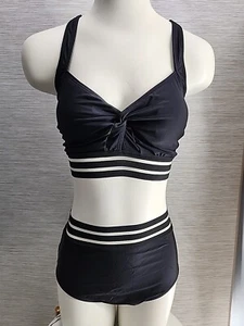 NWT Cupshe Womens Two Piece Bikini Size Medium Black Mesh. - Picture 1 of 7