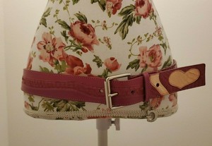 pink guess belt
