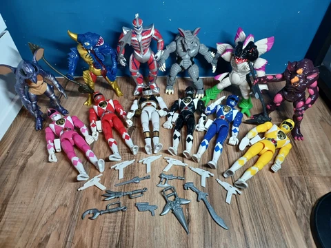Vintage Power Rangers 1993 Lot of 6 Rangers Blasters Weapons 6 Evil Aliens Cover