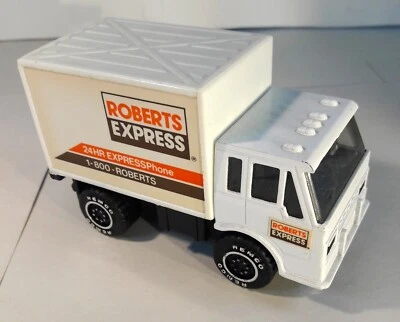 Camión de reparto/caja Remco Roberts Express 4,5". Puertas traseras abiertas. Desde 1989. Foto 1 de 4