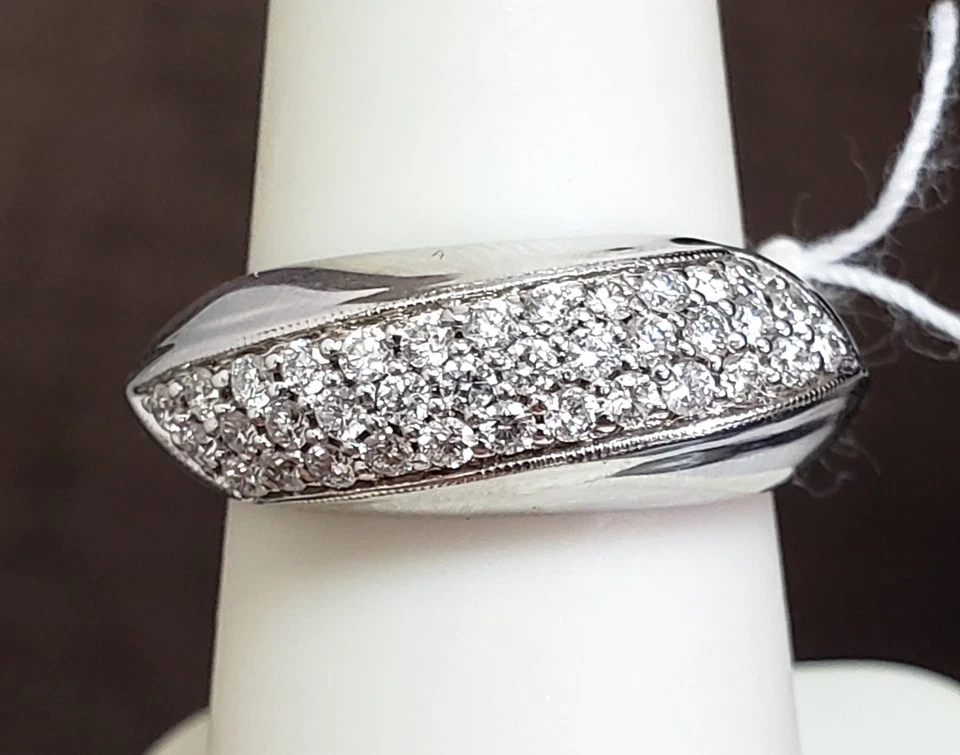 Anillo de oro macizo de 14K con banda/cóctel de diamantes de 8,3 mm de ancho s-6,75 Foto 1 de 4